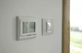 Drevostavba EASY 48 s terasou a pergolou vo Všeniciach
