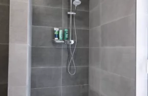 Malá drevostavba na Kolínsku