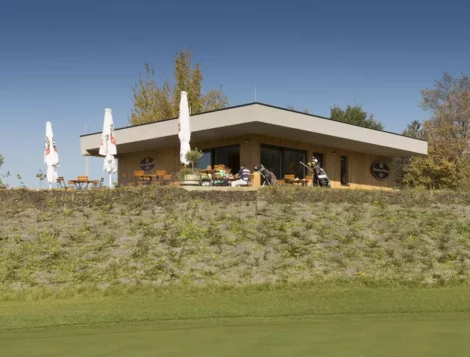 Reštaurácia na golfovom ihrisku pri Plzni