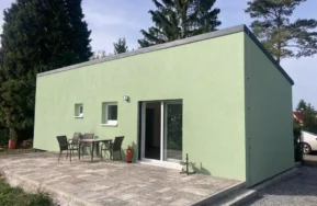 Menšia drevostavba Easy 46 neďaleko mesta Plzeň