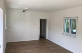 Menšia drevostavba Easy 46 neďaleko mesta Plzeň